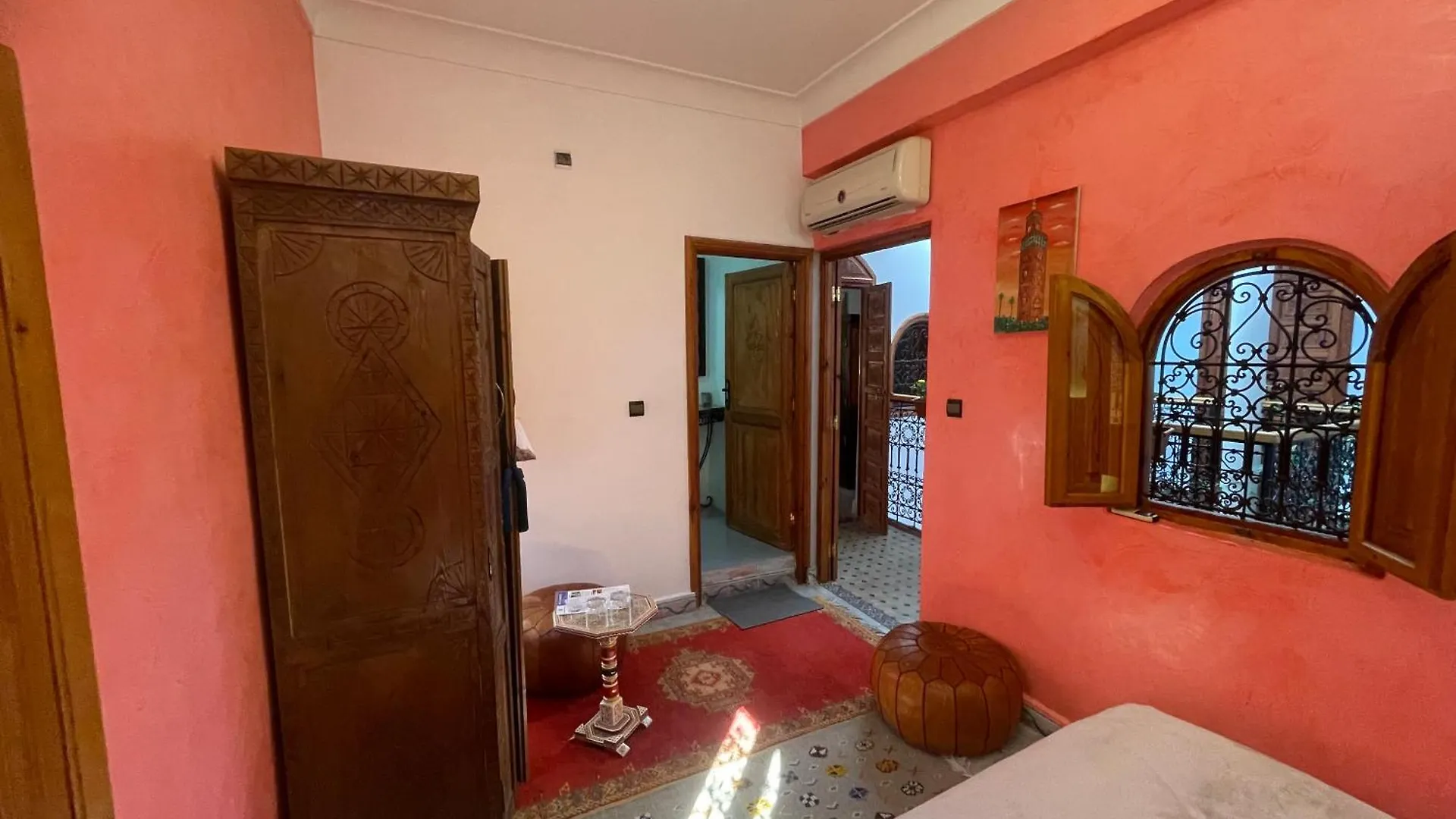 Riad Ouhmidi Marrakesh 0*,